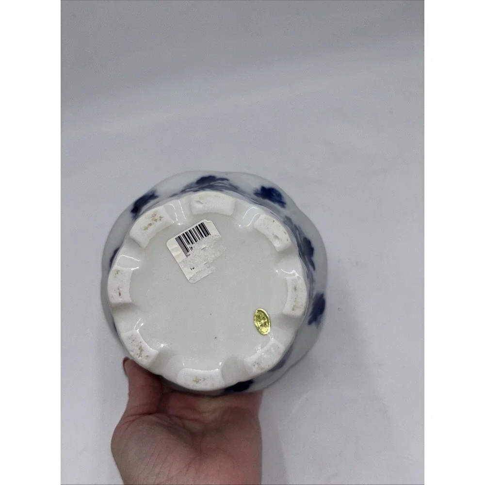 Cracker Barrel Blue Rose And White Floral Porcelain Basket